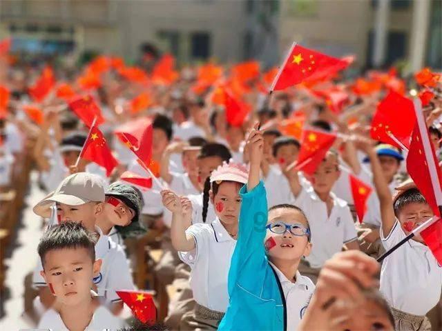 智慧问答网页—探索女孩欺负我,说我是小呆呆。是怎么回事。的最佳问题解答平台